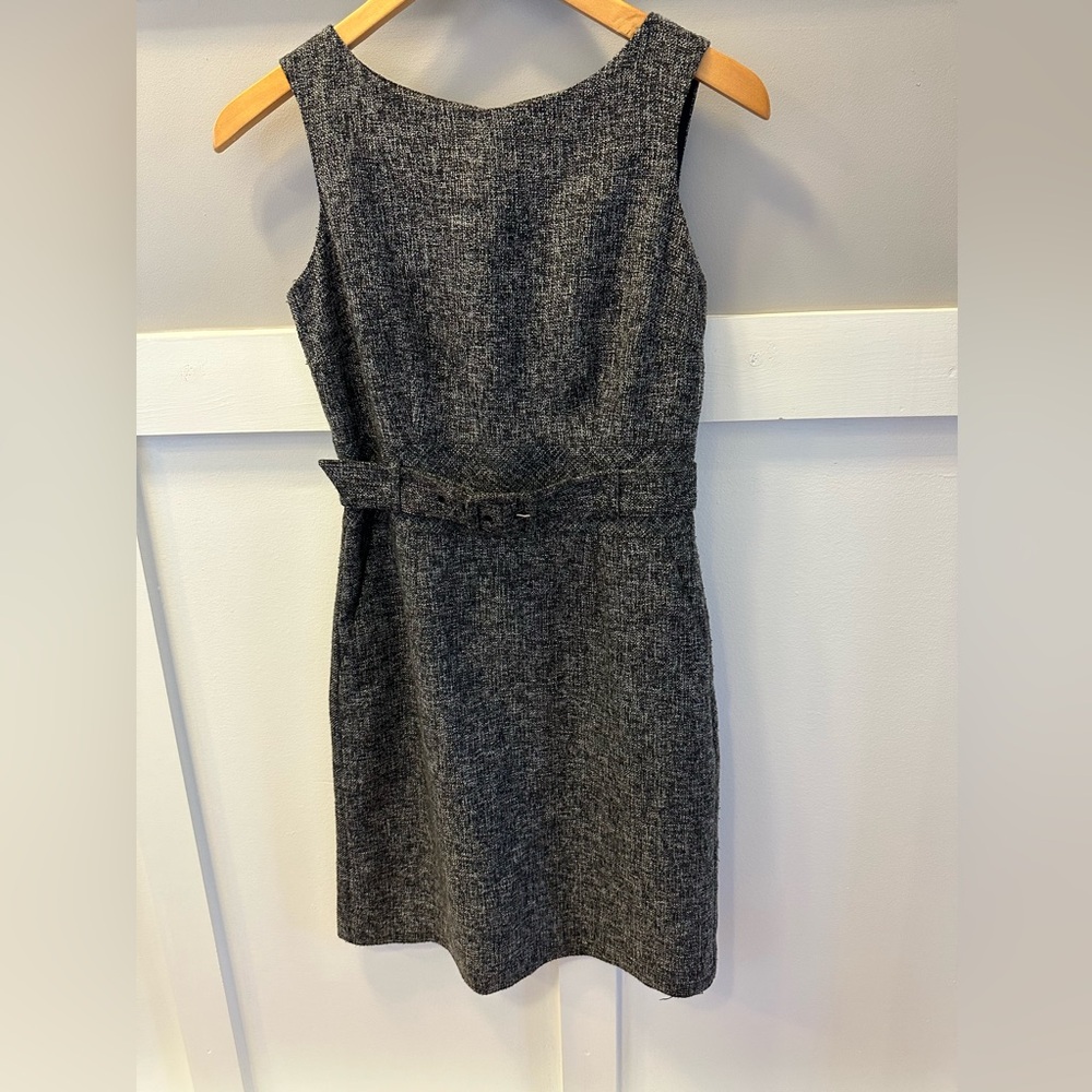 Banana Republic Petite size 2 tweed sleeveless dress